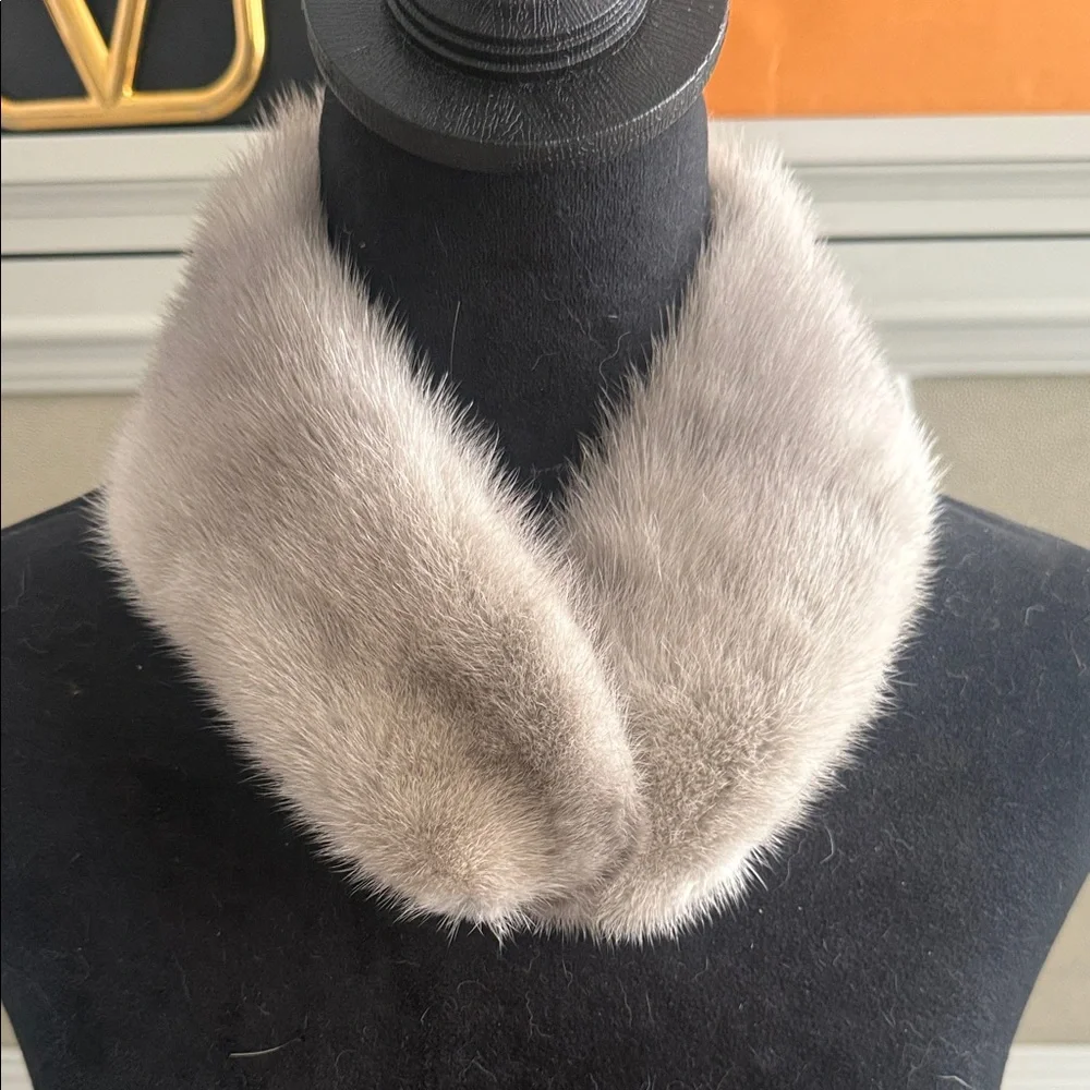 Real mink fur collar clip on